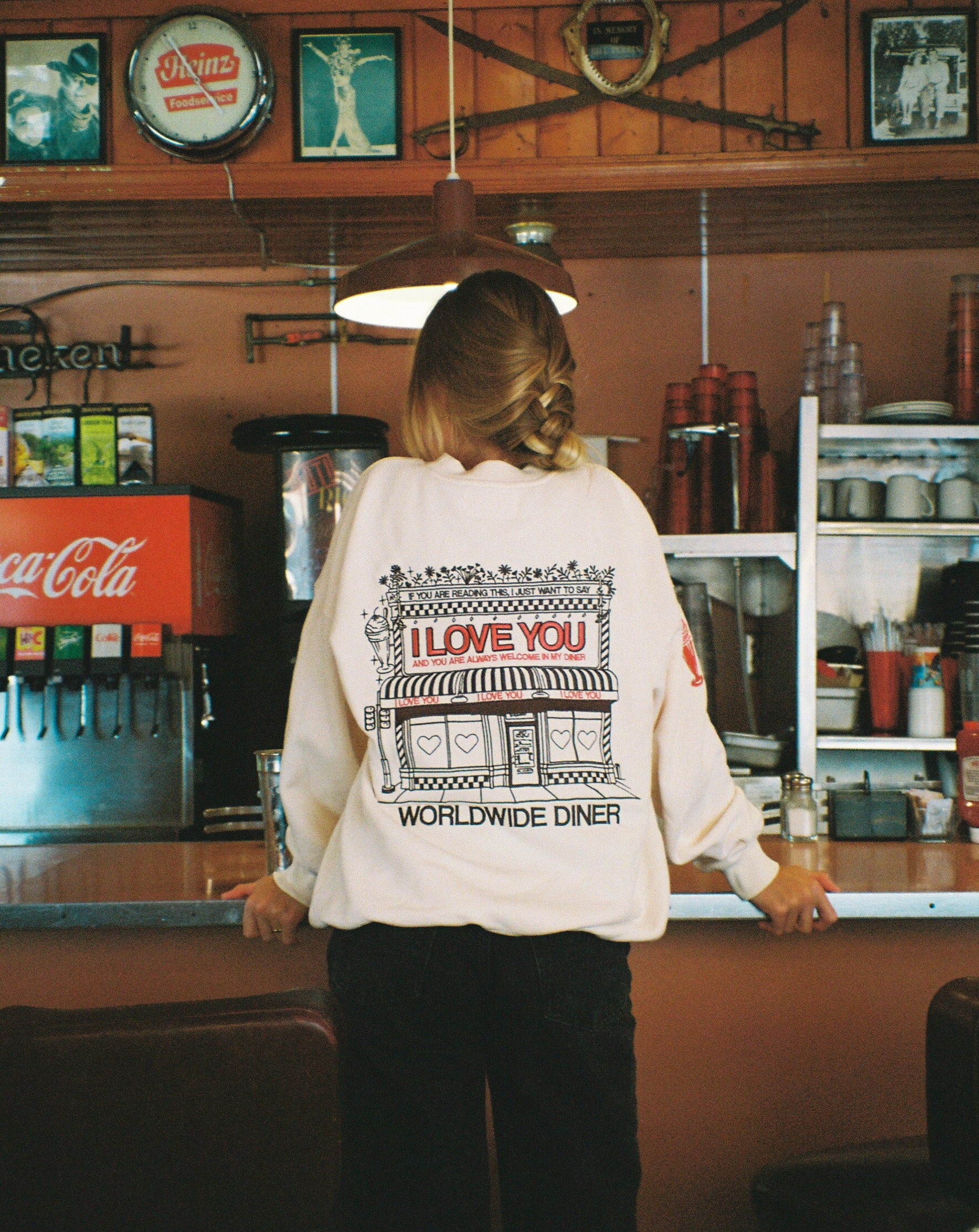 Diner Crew Neck in Cream