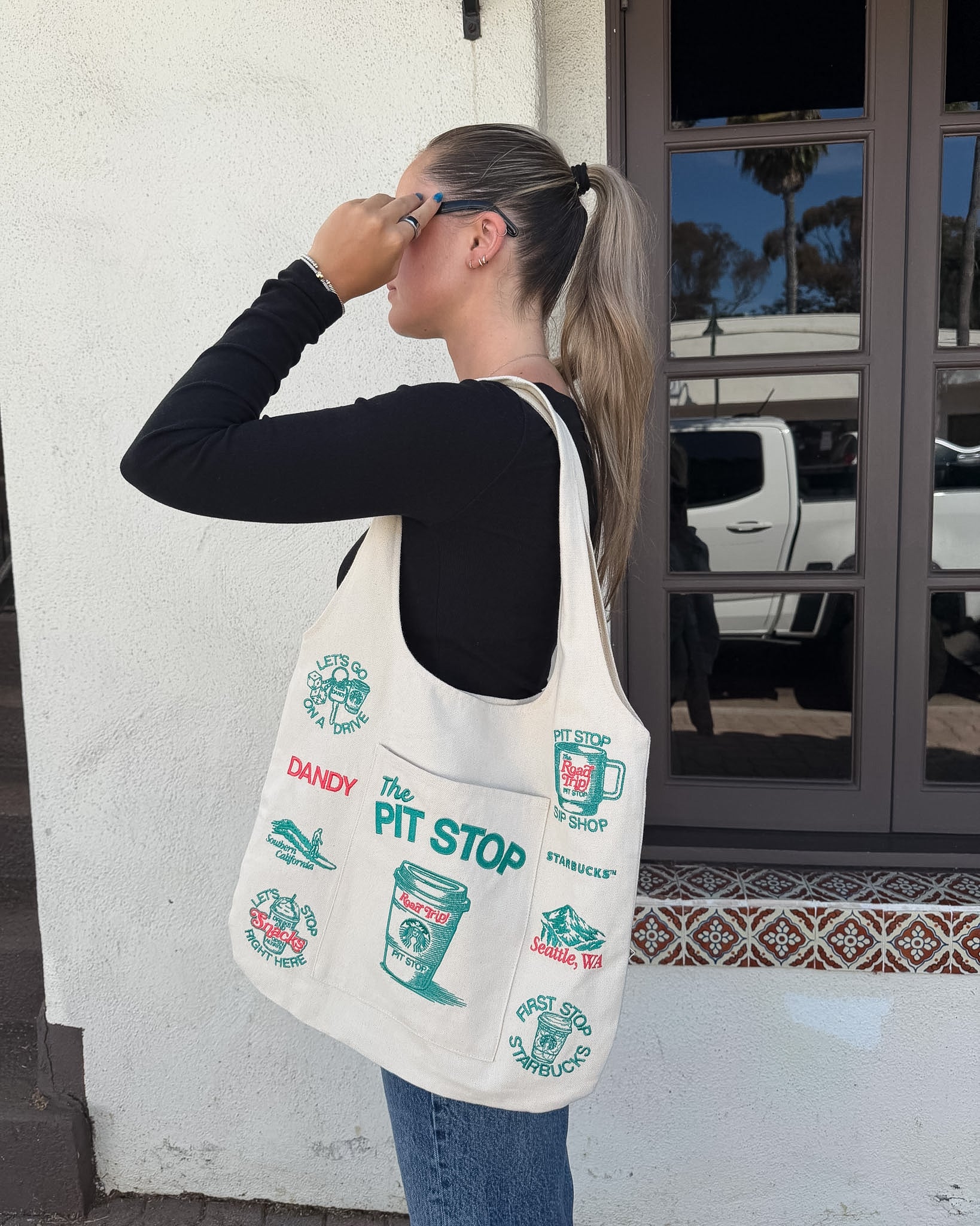 Pit Stop Tote Bag in Cream